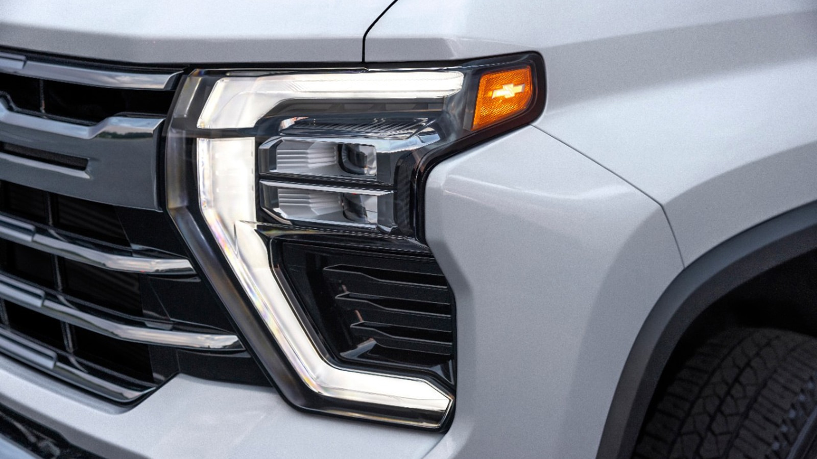 Here's Your First Look at the 2024 Chevrolet Silverado HD Autotrader