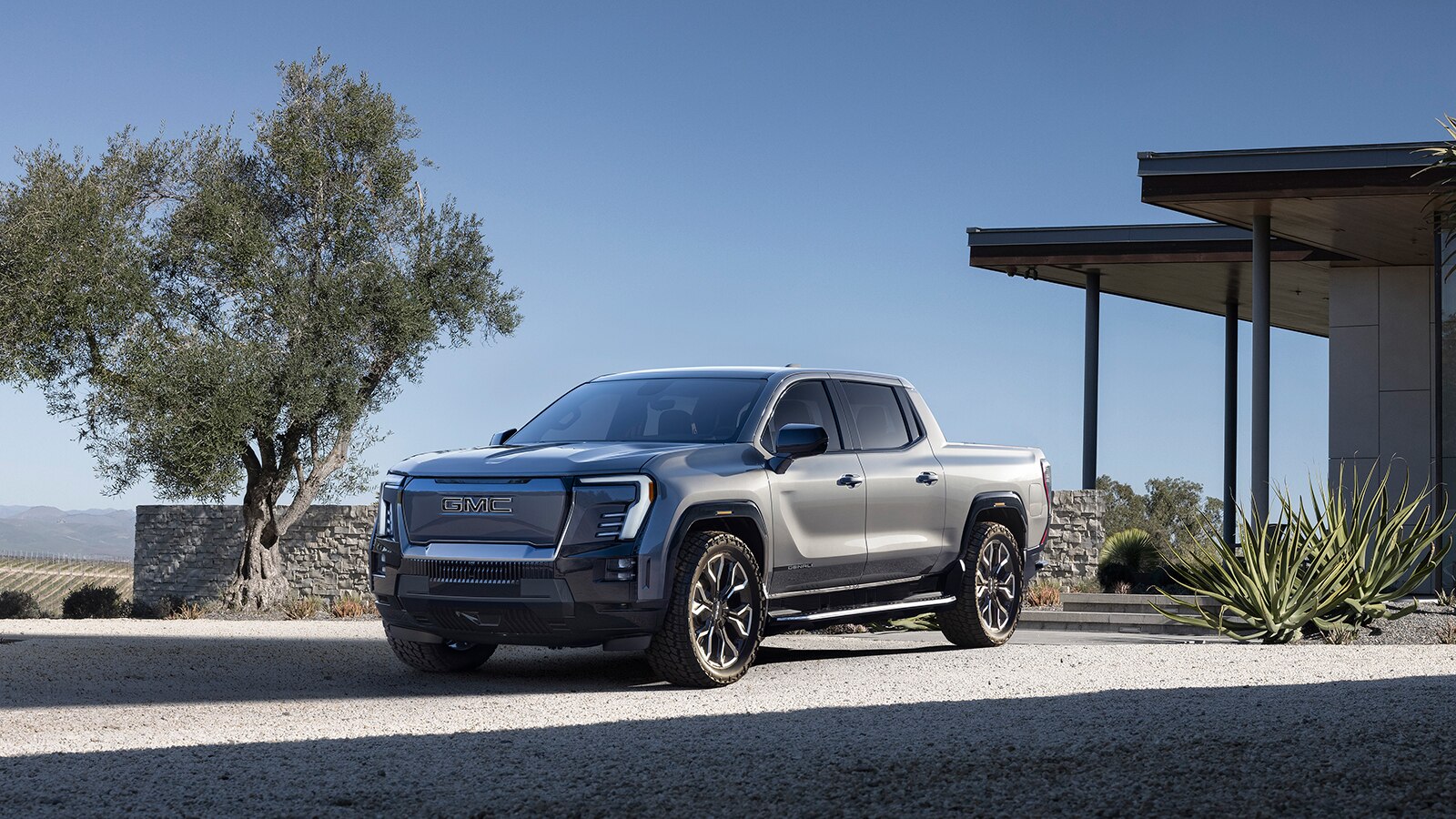 Here's a First Look at the 2025 GMC Sierra EV Denali Autotrader