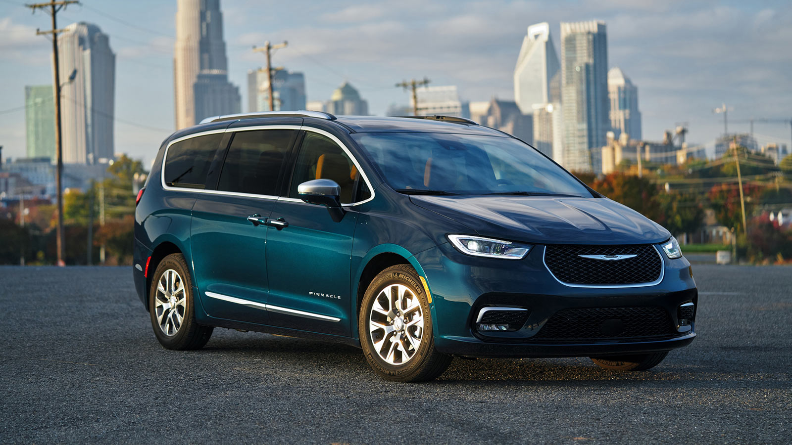 2023 Chrysler Pacifica Hybrid Pinnacle