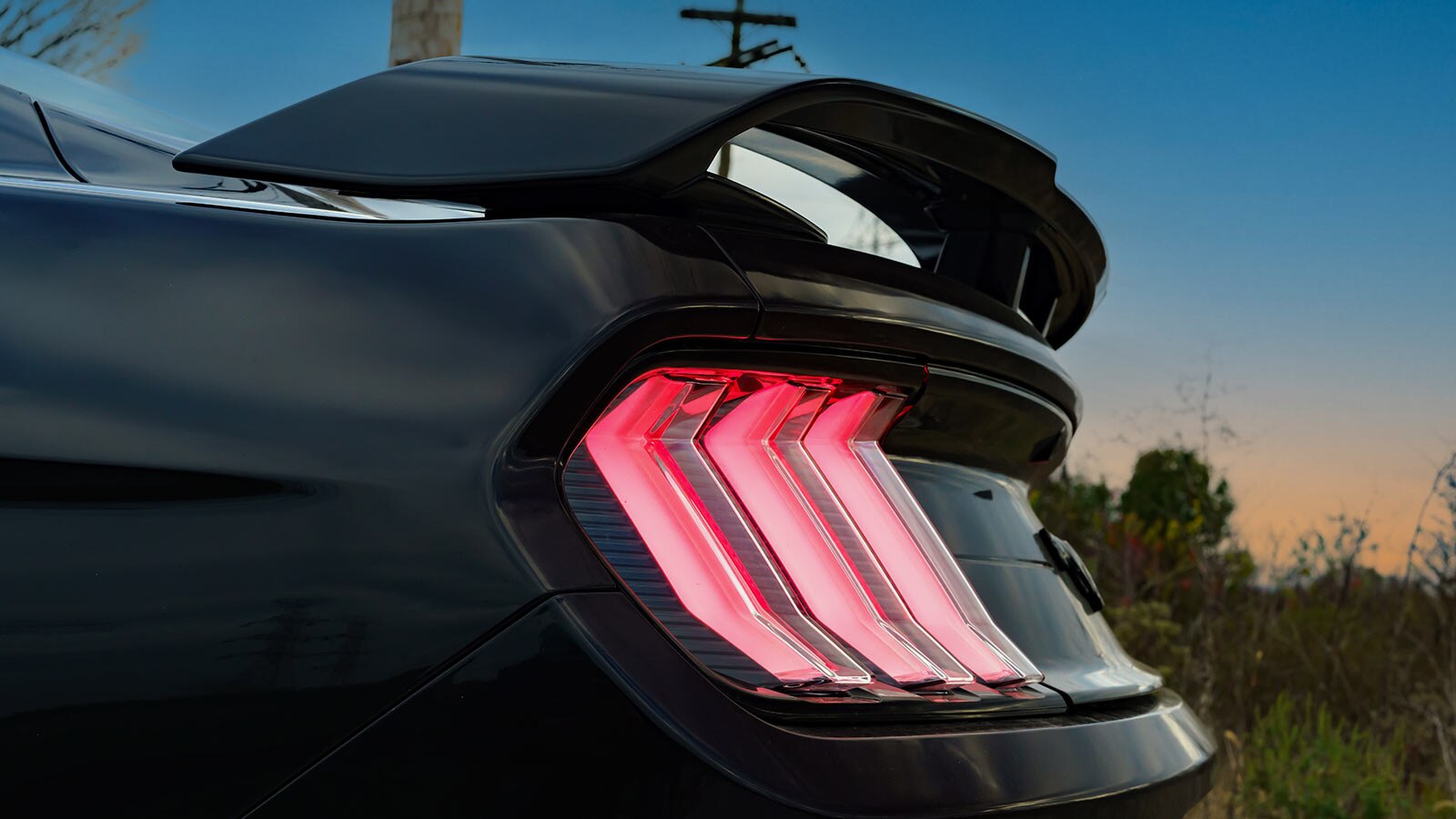 2023 Ford Mustang Eco Boost spoiler rear left