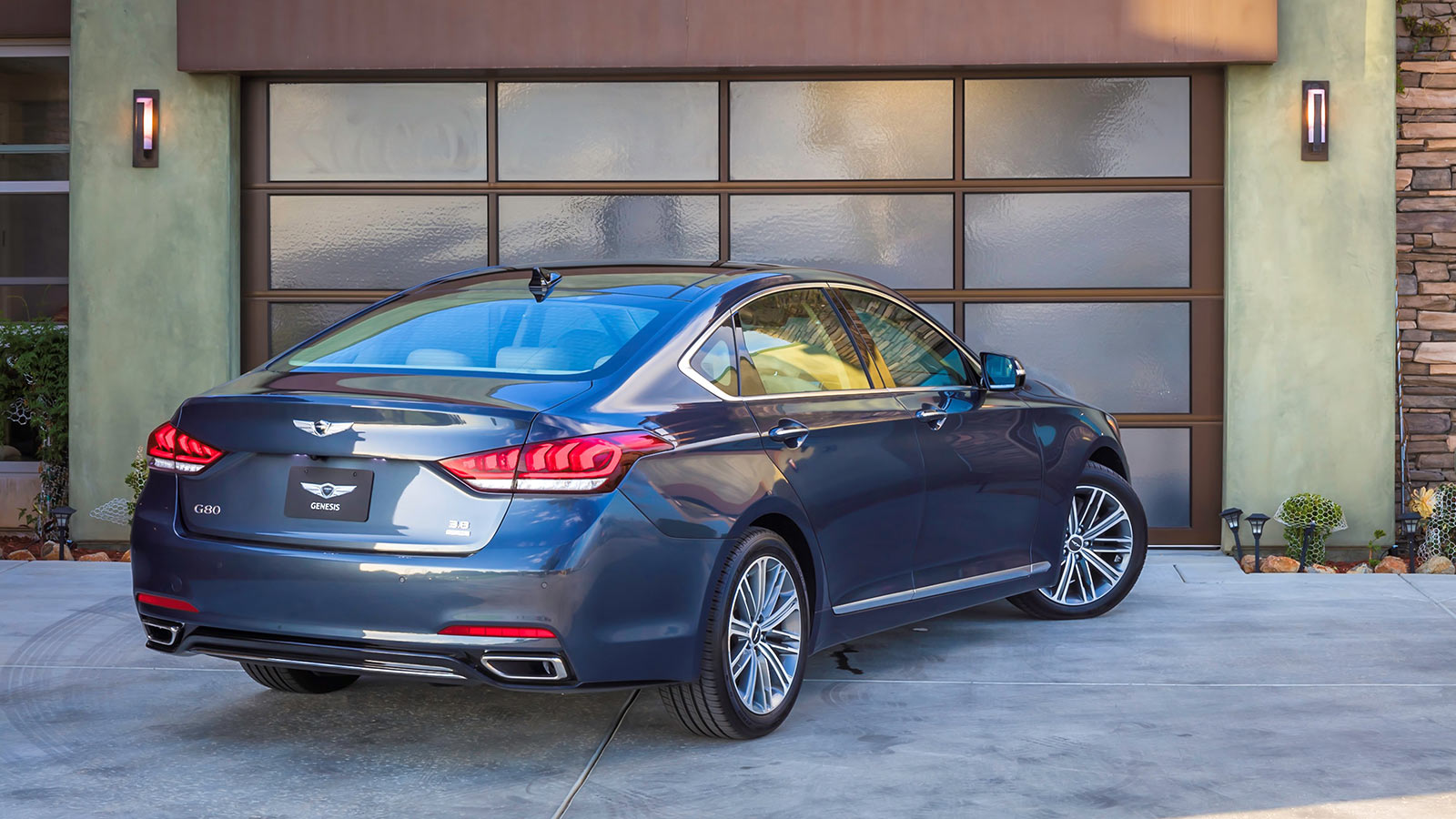 2023 Genesis G80 rear right