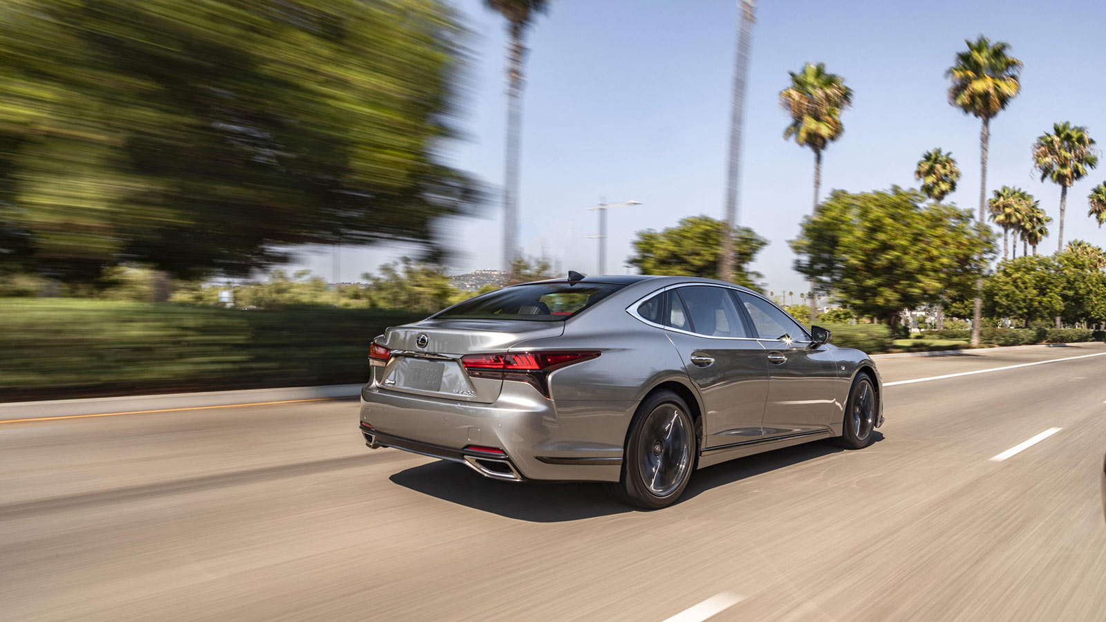 2023 Lexus LS 500 F Sport rear right