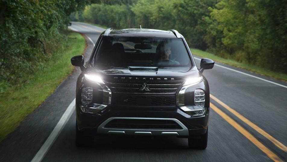 2023 Mitsubishi Outlander PHEV: Choosing the Right Trim