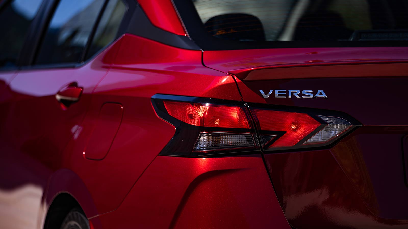 2023 Nissan Versa SR left rear quarter panel