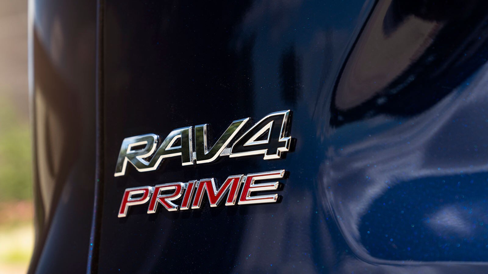 2023 Toyota RAV4 Prime SE logo