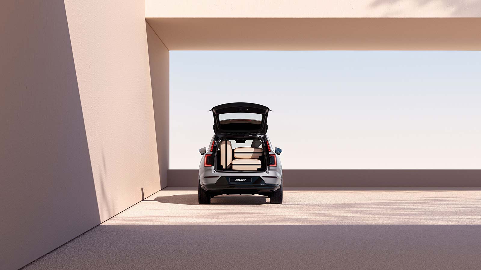 Here's a First Look at the 2024 Volvo EX90 Autotrader