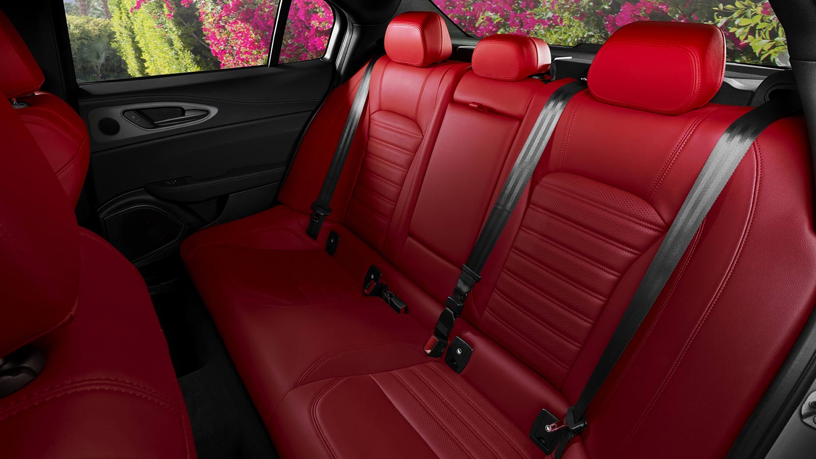 2023 Alfa Romeo Giulia rear seats