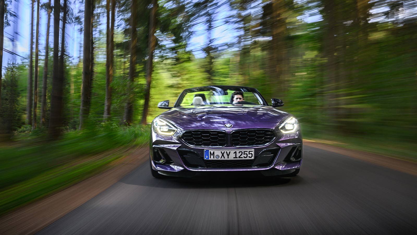 2023 BMW Z4 M40i front in purple