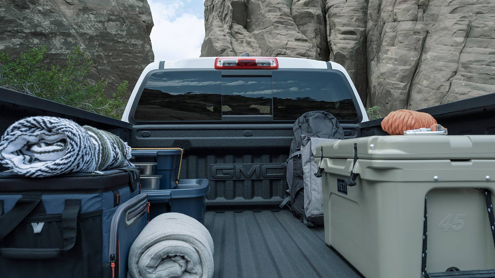 2023 GMC Canyon AT4