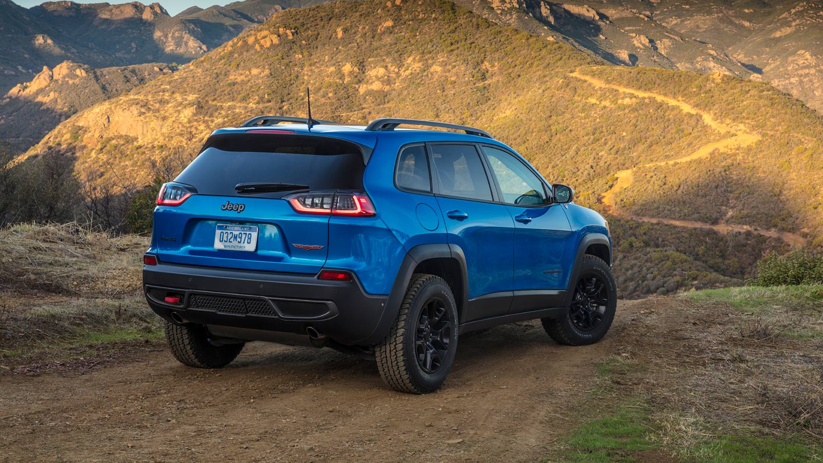 2023 Jeep Cherokee Trailhawk