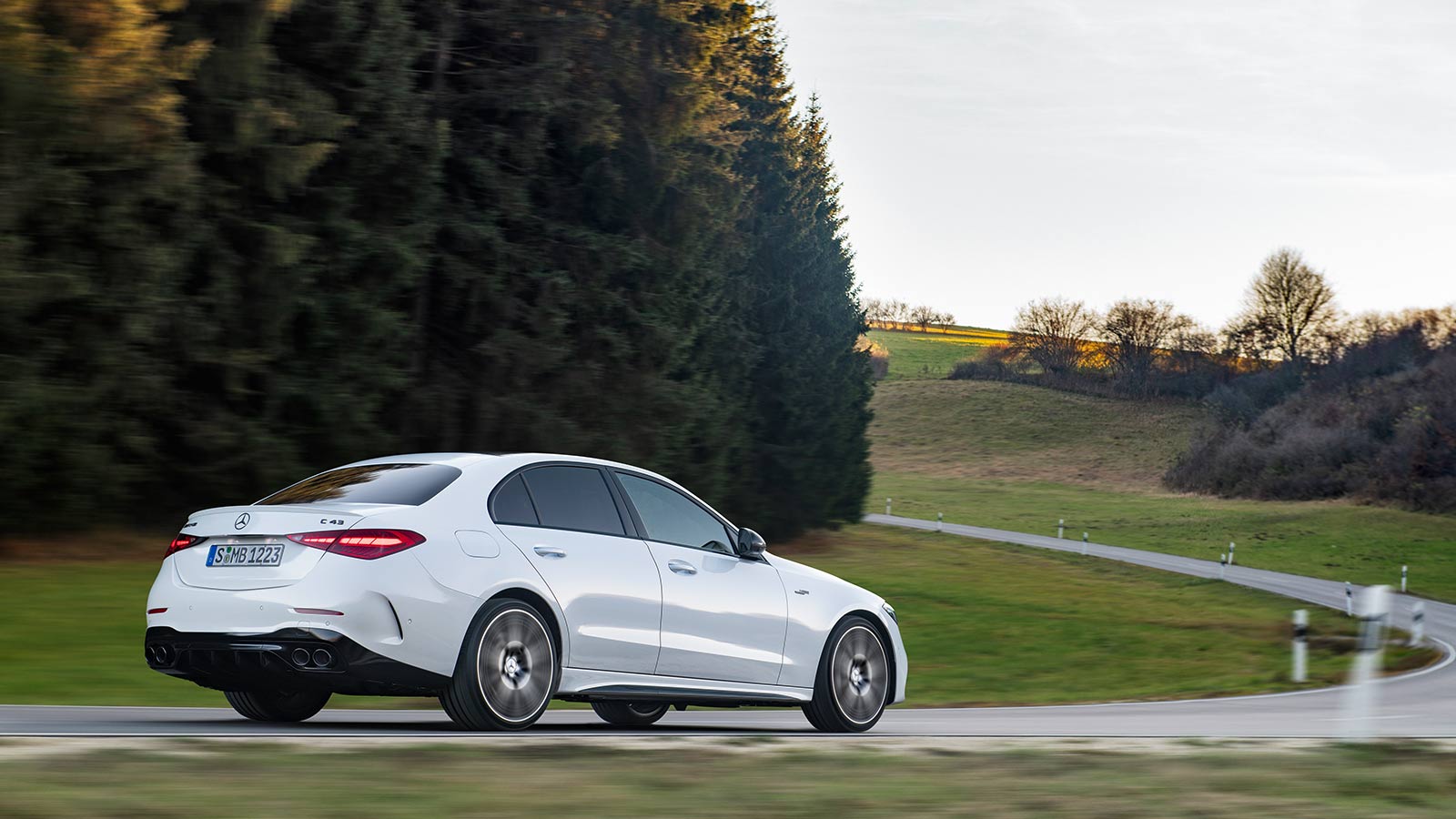 2023 Mercedes-AMG C 43 Premium