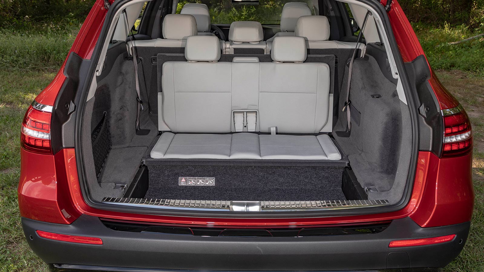 2023 Mercedes-Benz E 450 4Matic cargo