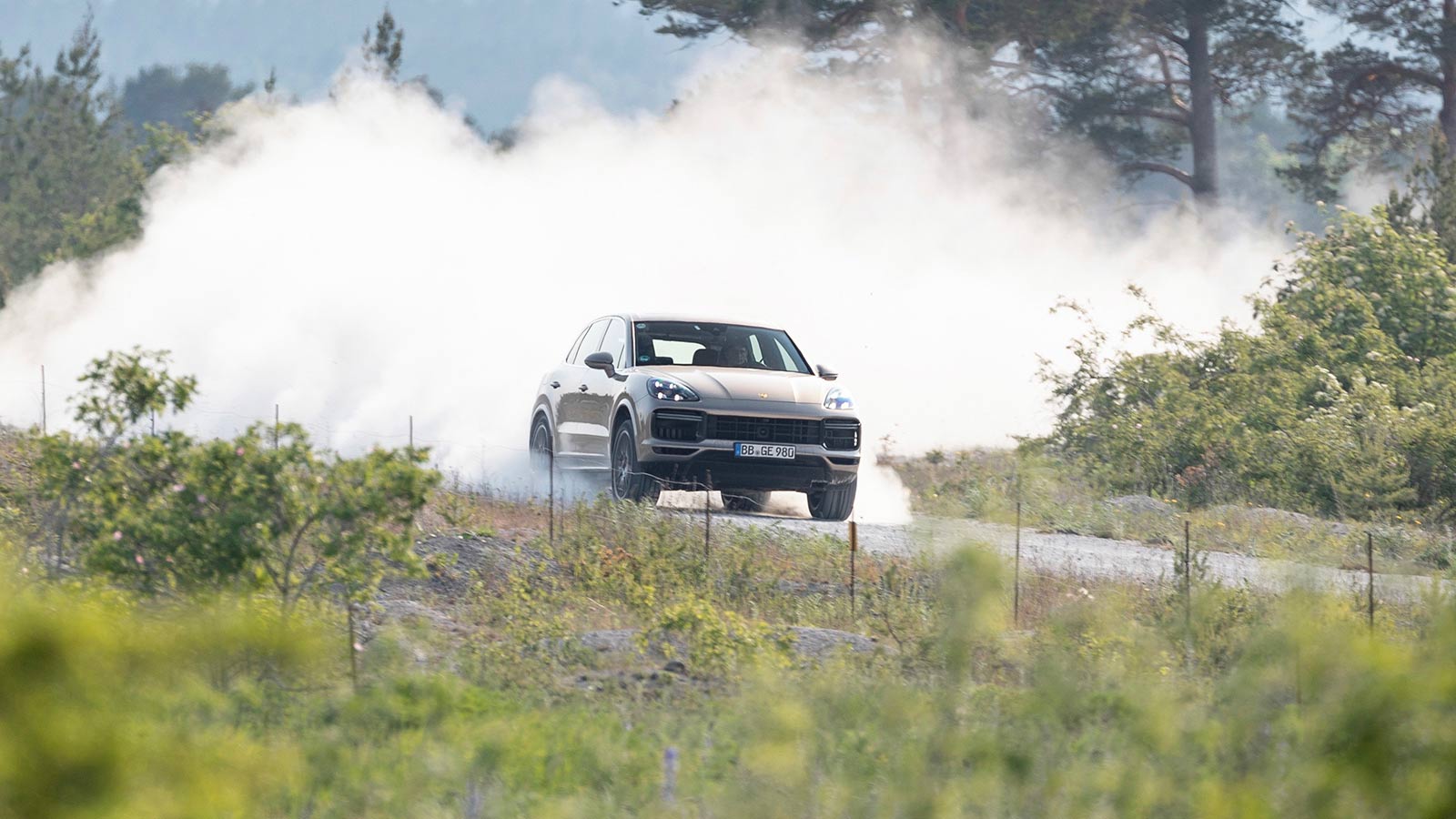 2023 Porsche Cayenne Turbo S E-Hybrid