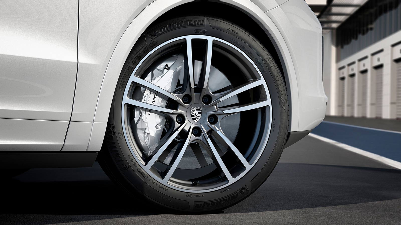 2023 Porsche Cayenne Turbo