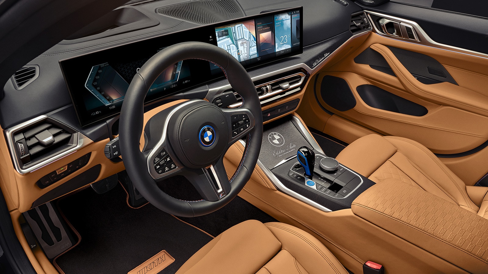 2023 BMW i4 front cabin