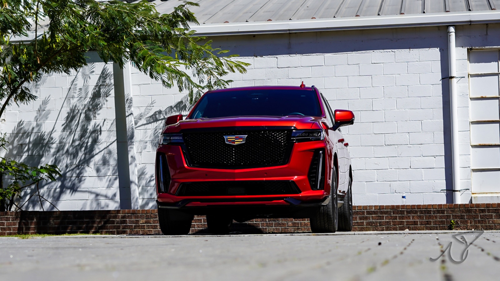 2023 Cadillac Escalade V Front Wide angle in red