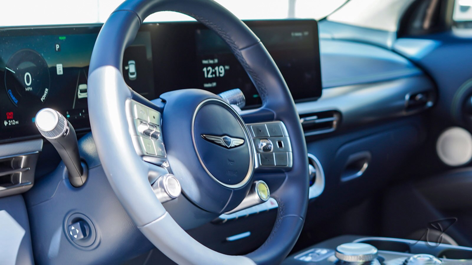2023 Genesis GV60 steering wheel