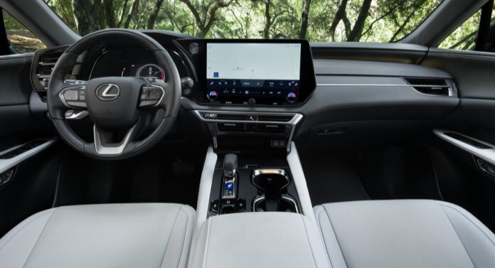 The cabin of the 2023 Lexus RX 350