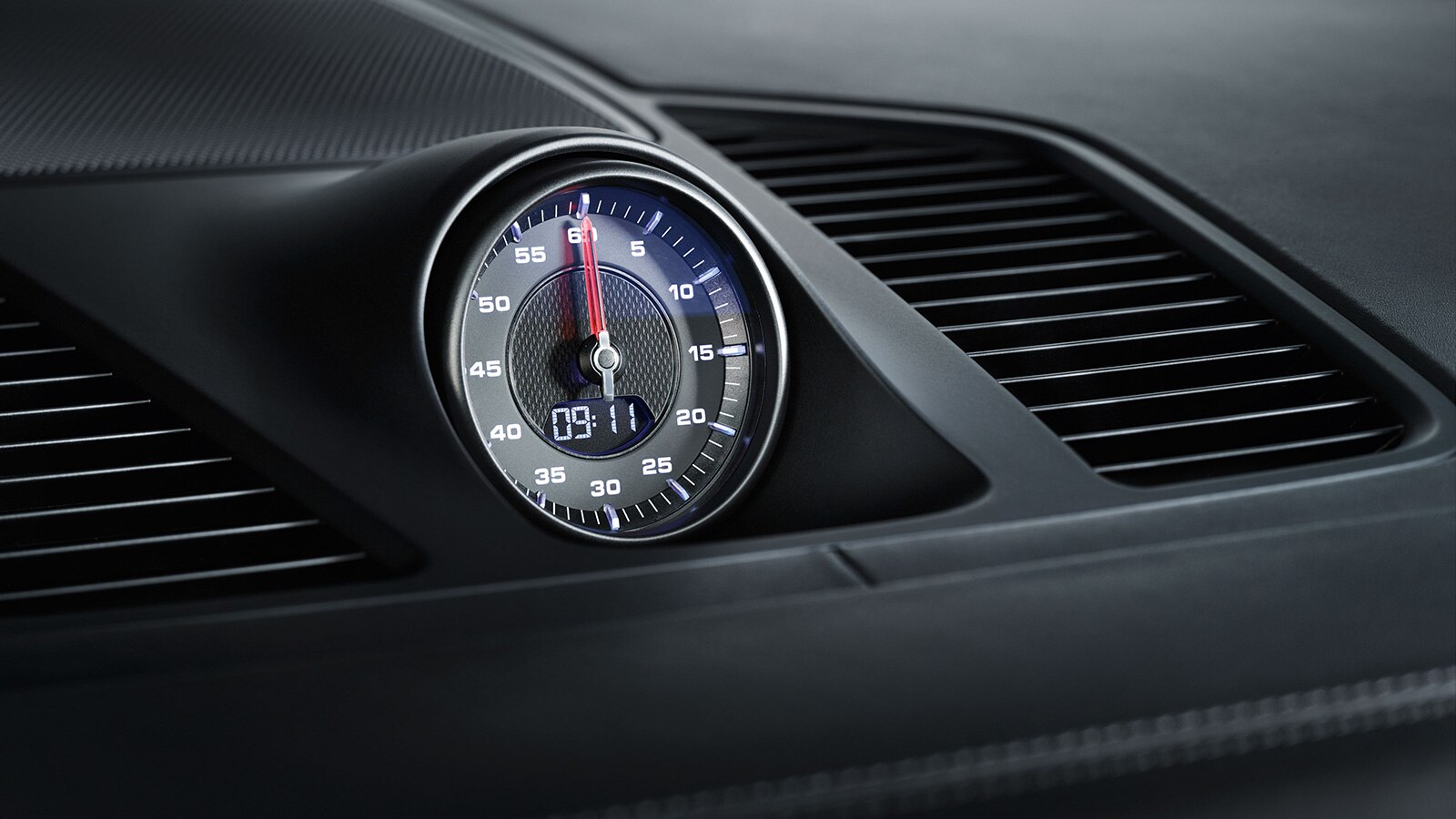 2023 Porsche Cayenne Coupe analog clock on dashboard