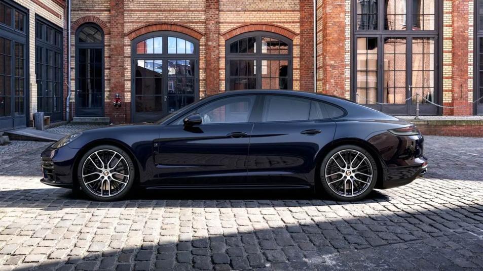 2023 Porsche Panamera in black.