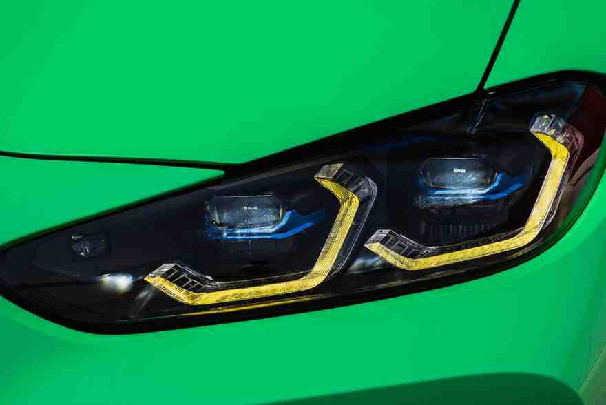 2024-bmw-m3-cs-headlights