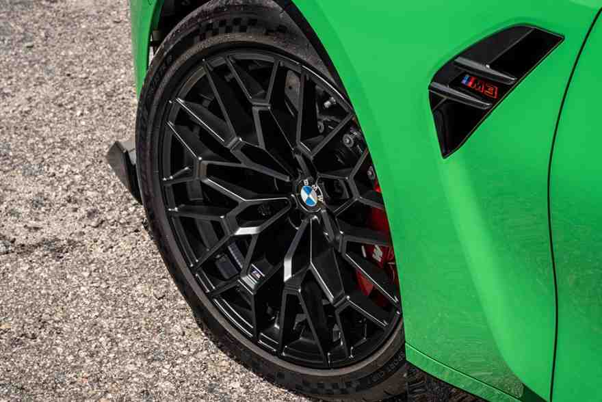 2024-bmw-m3-cs-wheels