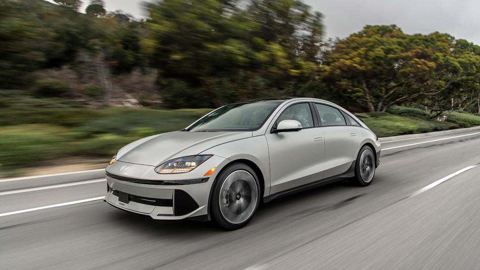 2023 Hyundai Ioniq 6: Choosing the Right Trim