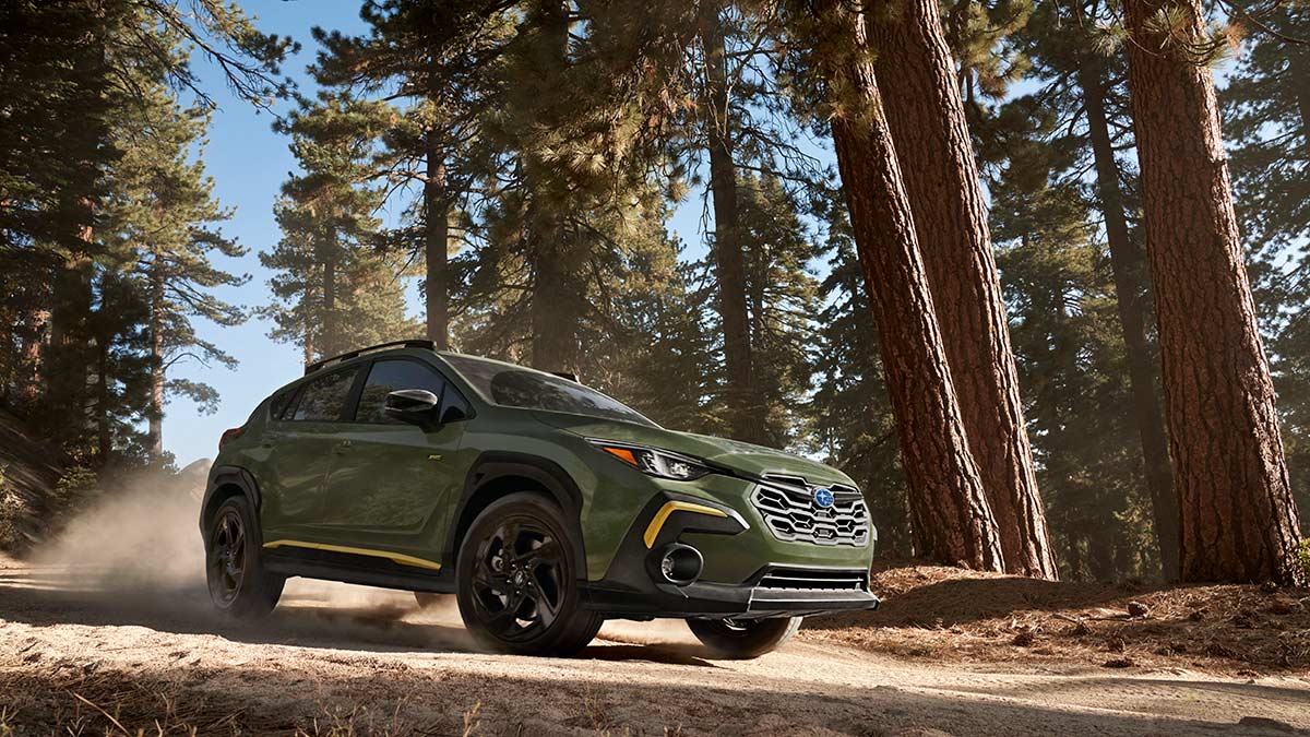 2024 Subaru Cross trek in forest green.