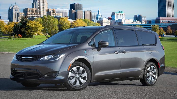 2018 Chrysler Pacifica in grey.