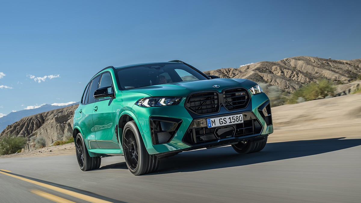2024 BMW X5 in green.