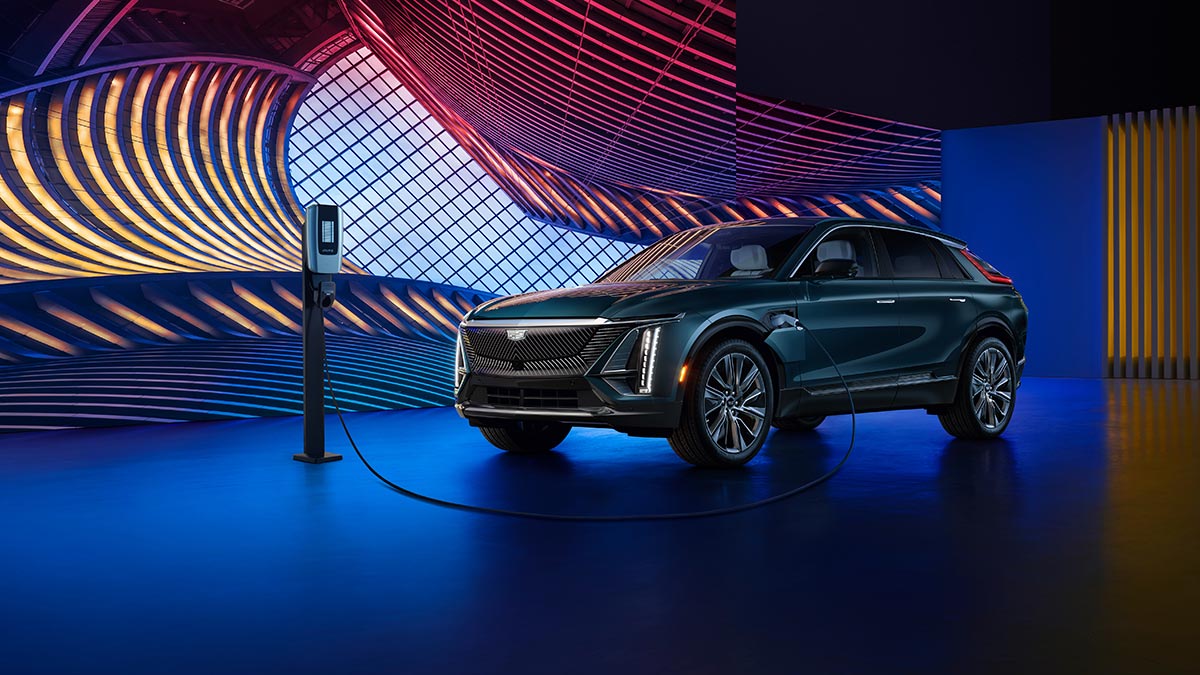 2024 Cadillac Lyriq Choosing the Right Trim Autotrader