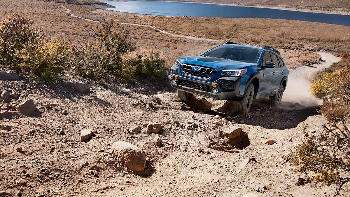 2024 Subaru Outback in blue.