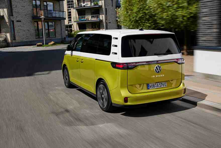 2024-volkswagen-id-buzz-rear