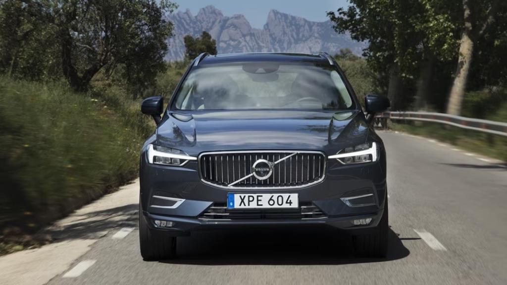 2019-volvo-xc60-front