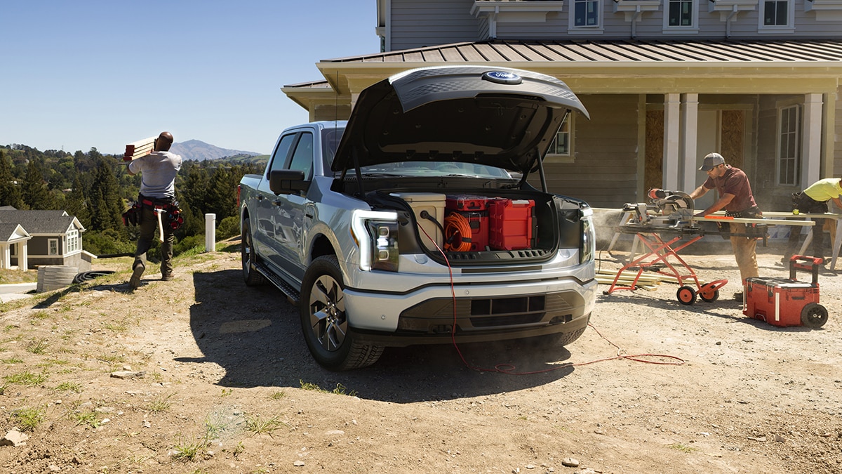2022 Ford F-150 Lightning XLT