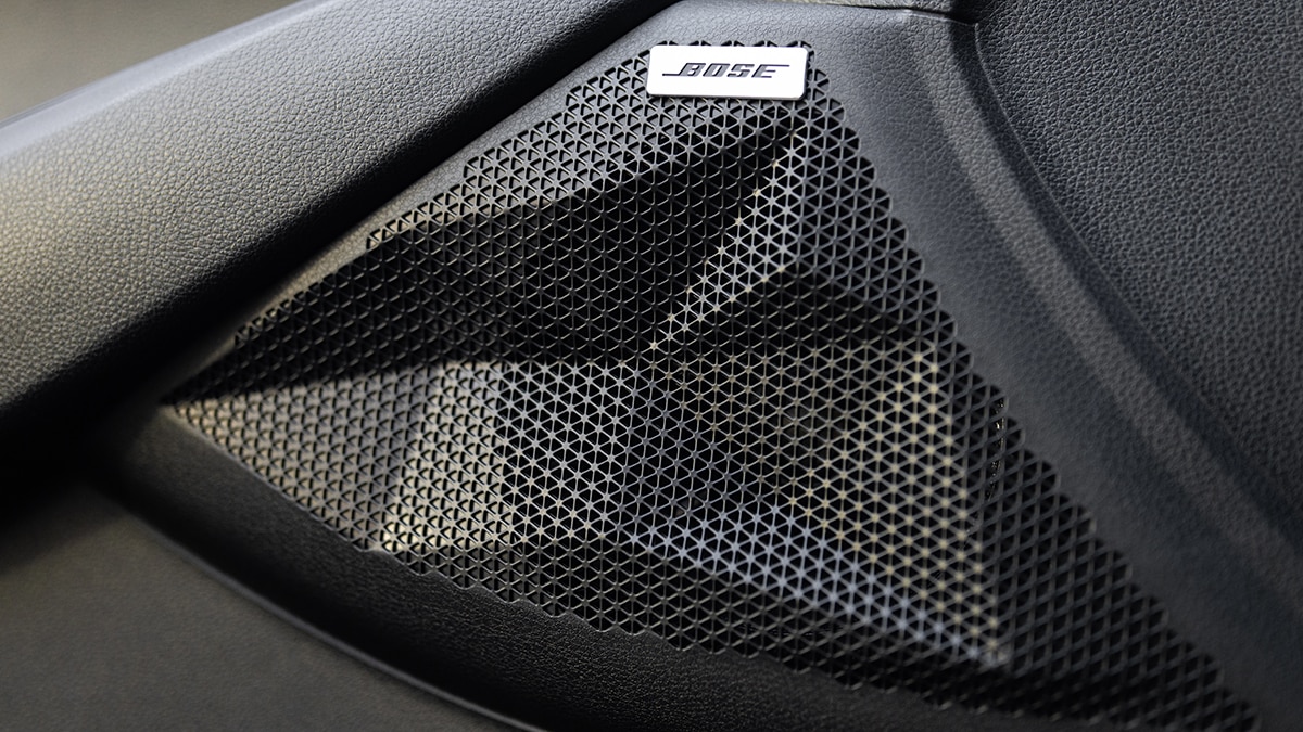 2023 Kia Seltos SX interior