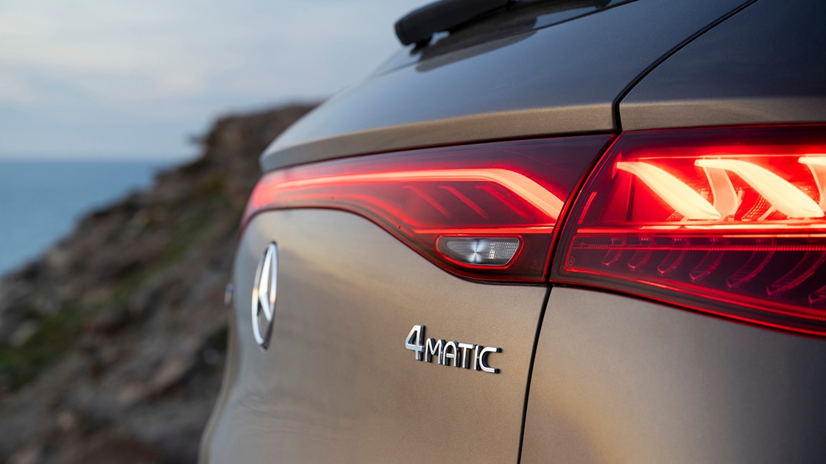 2023 Mercedes-Benz EQE SUV 500 4MATIC in velvet brown