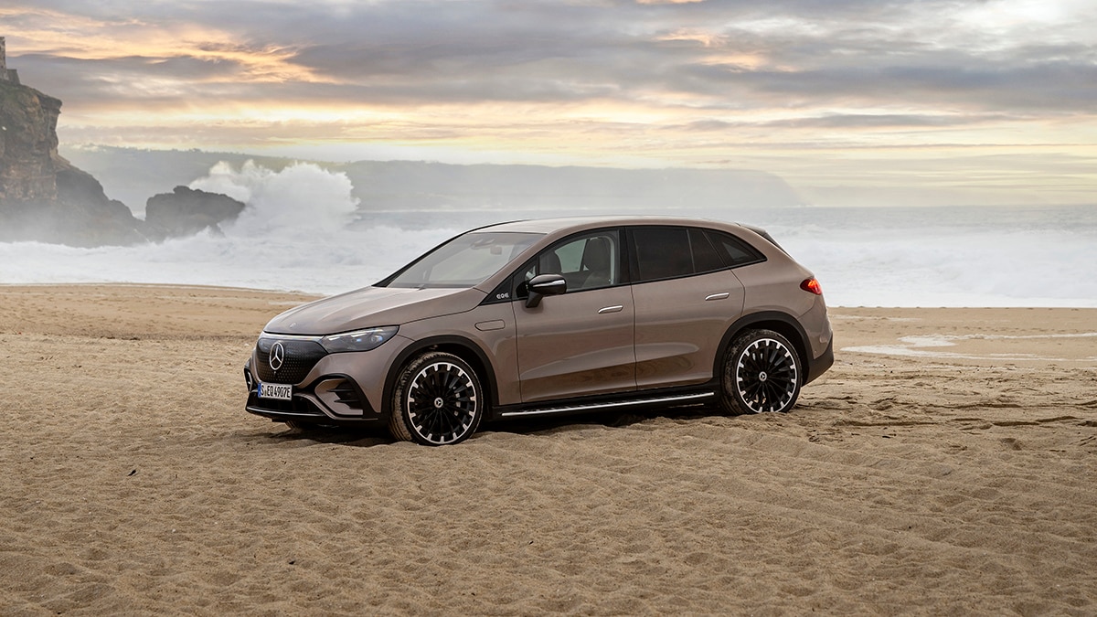 2023 Mercedes-Benz EQE SUV 500 4MATIC in velvet brown