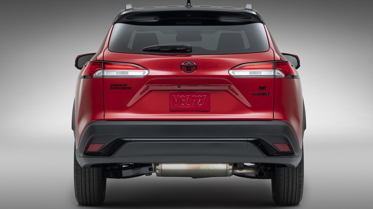 2023 Toyota Corolla Cross Hybrid SE in red