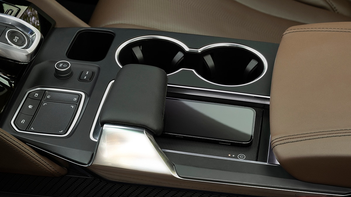 2022 MDX Advance interior.