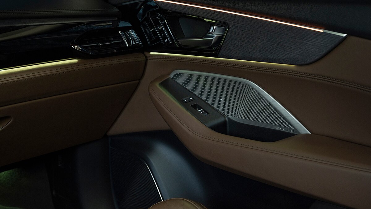 2022 MDX Advance interior.