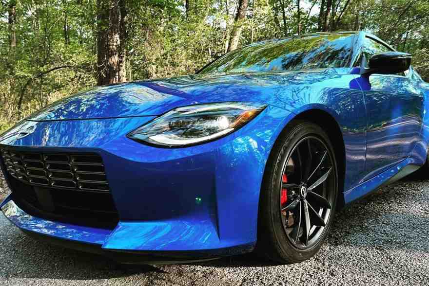 Nissan Z Manual or Automatic? Autotrader