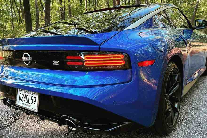 Nissan Z Manual or Automatic? Autotrader