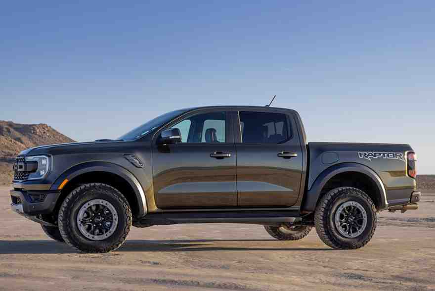 Here's a First Look at the 2024 Ford Ranger and Ranger Raptor Autotrader