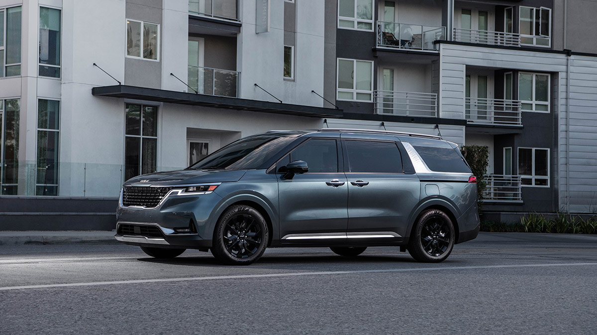 2024 Kia Carnival in light blue.