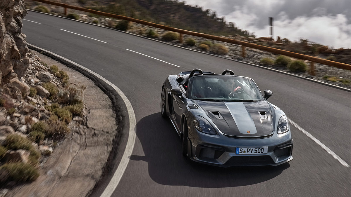 2024 Porsche 718 Spyder RS Choosing the Right Trim Autotrader