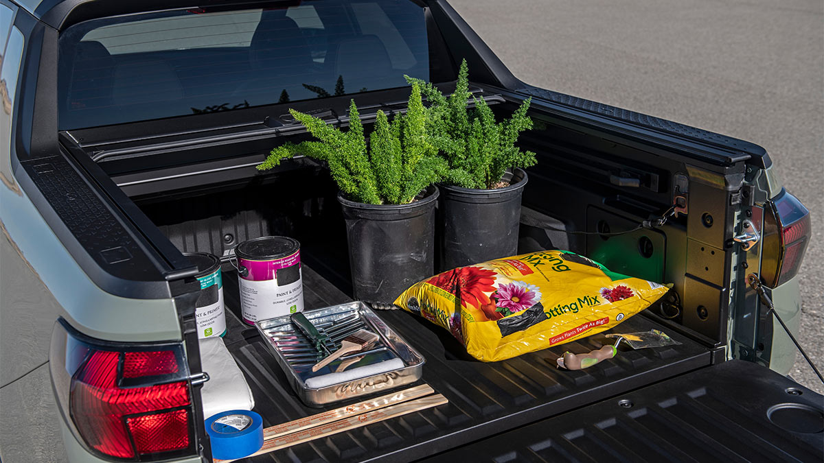 2024 Hyundai Santa Cruz trunk of the car.