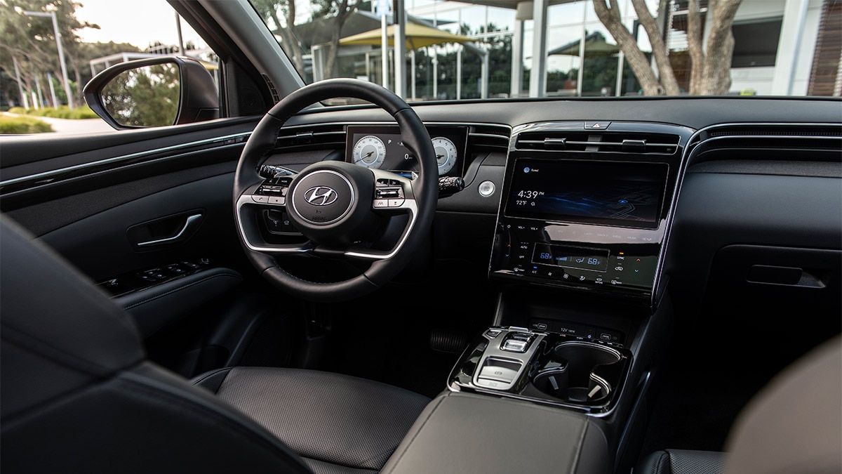 2024 Hyundai Tucson interior