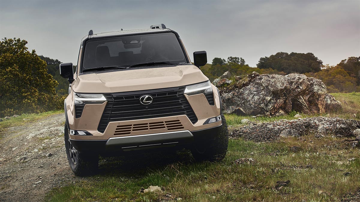 2024 Lexus GX Is a Beautifully Boxy Luxury OffRoader Autotrader