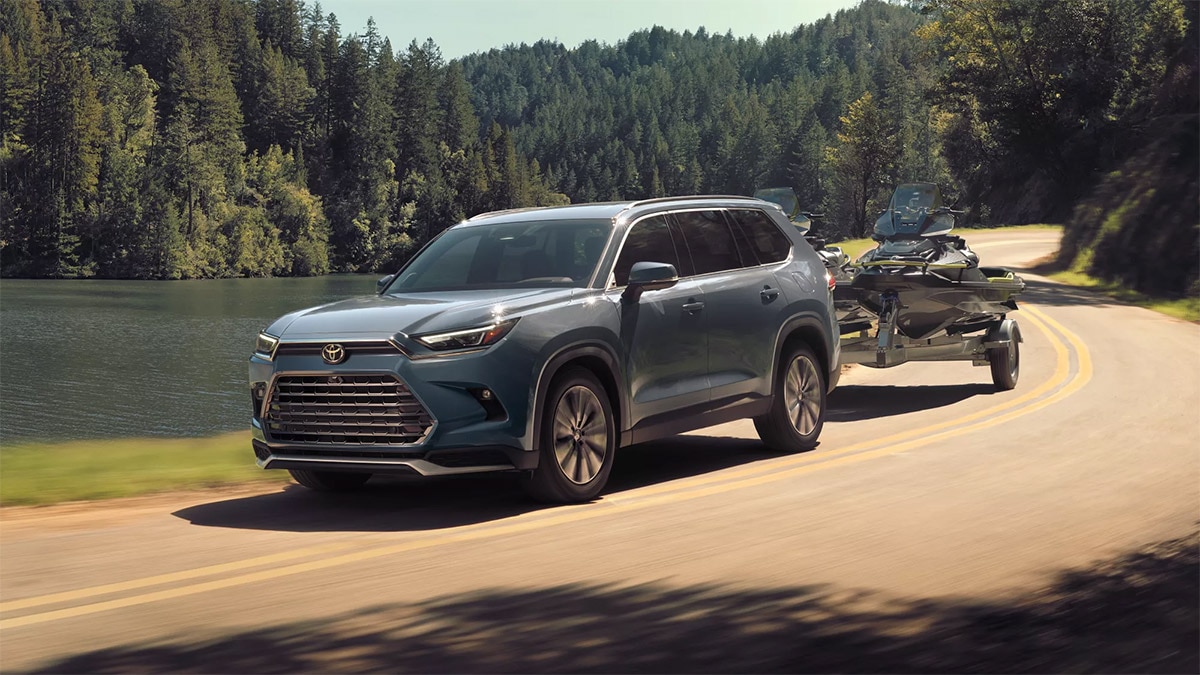 2024 Toyota Grand Highlander is a bigger, grander version of